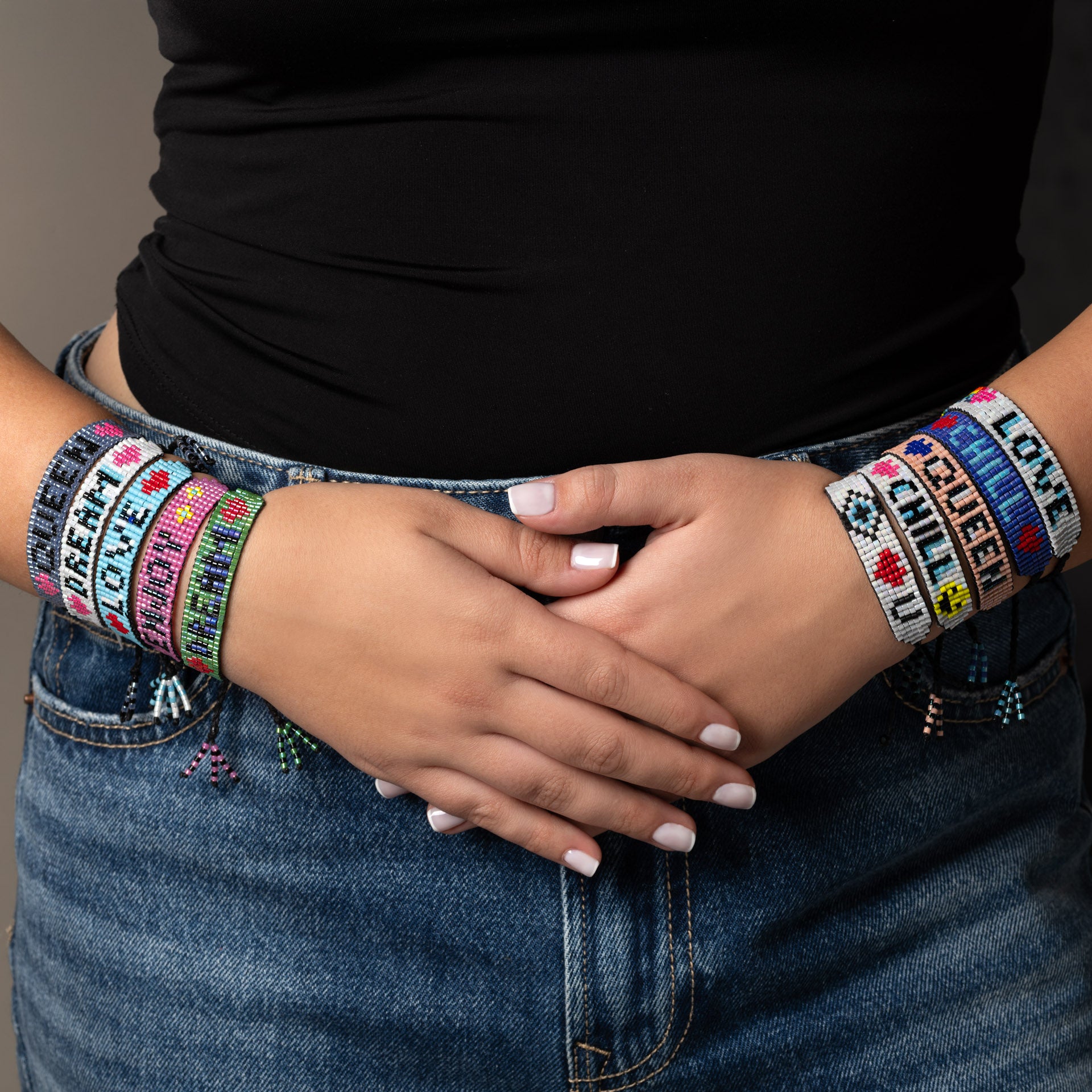 Bracelet beaded 'dream', 'chill', 'queen'