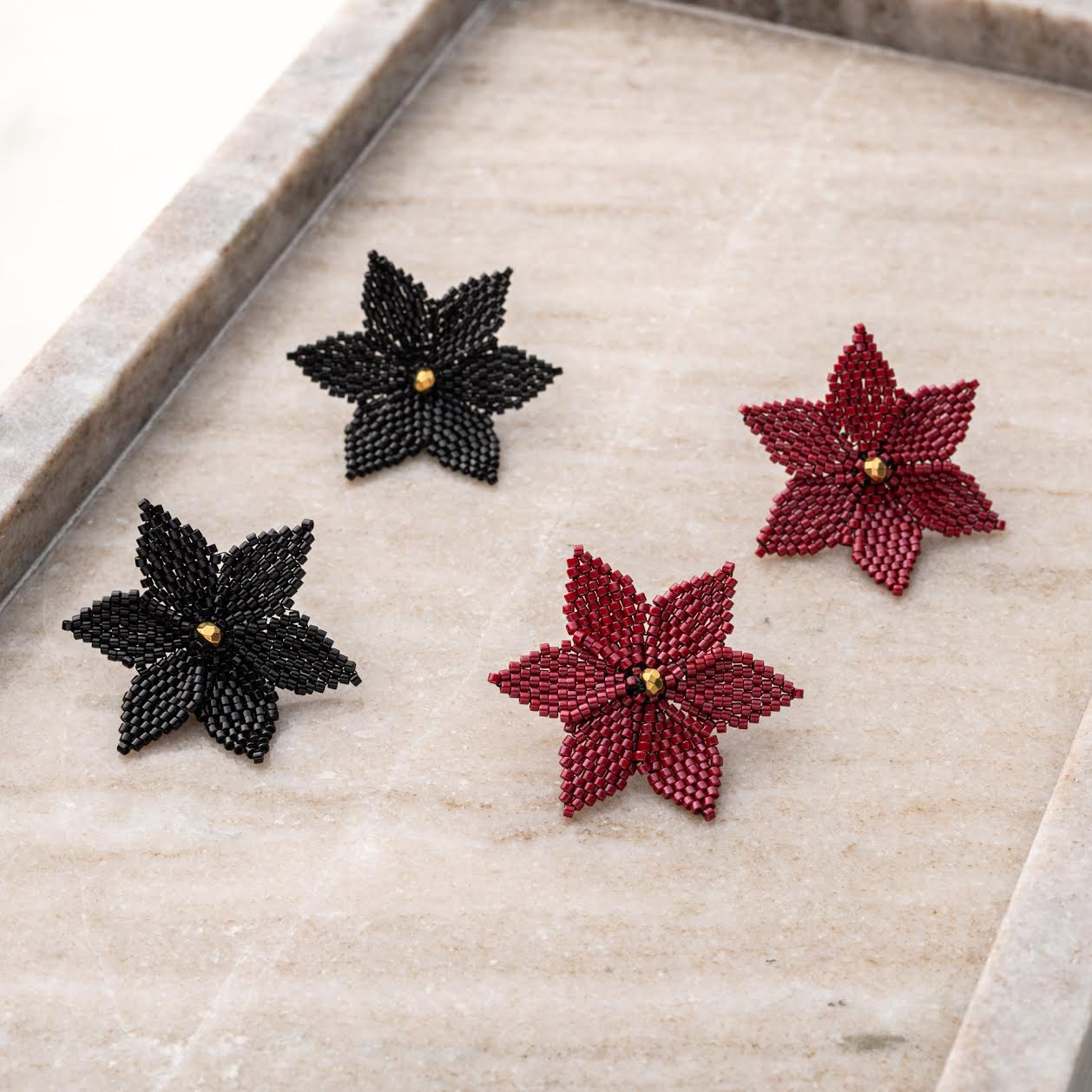 Earrings beaded 'flower'