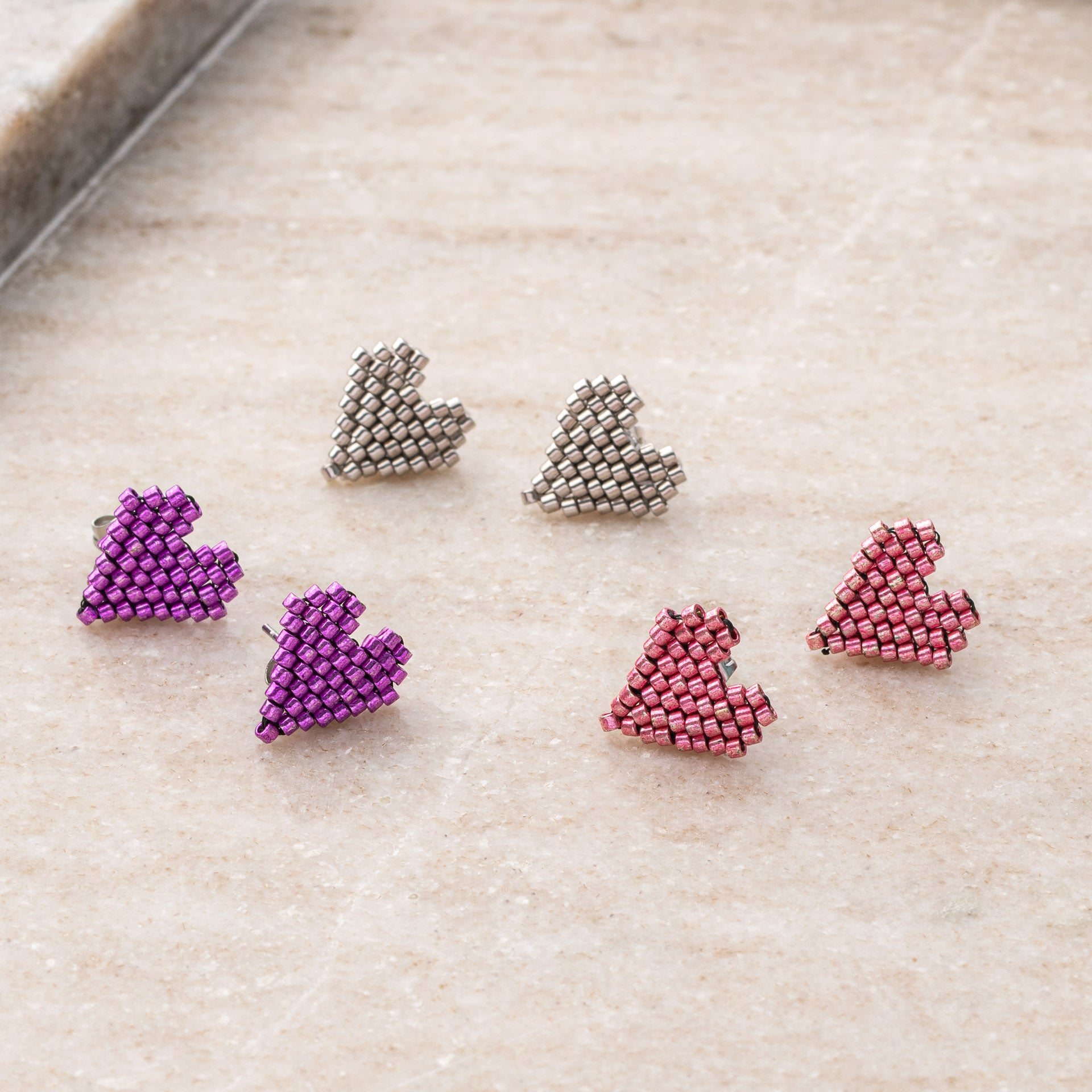 Earrings beaded 'Heart'
