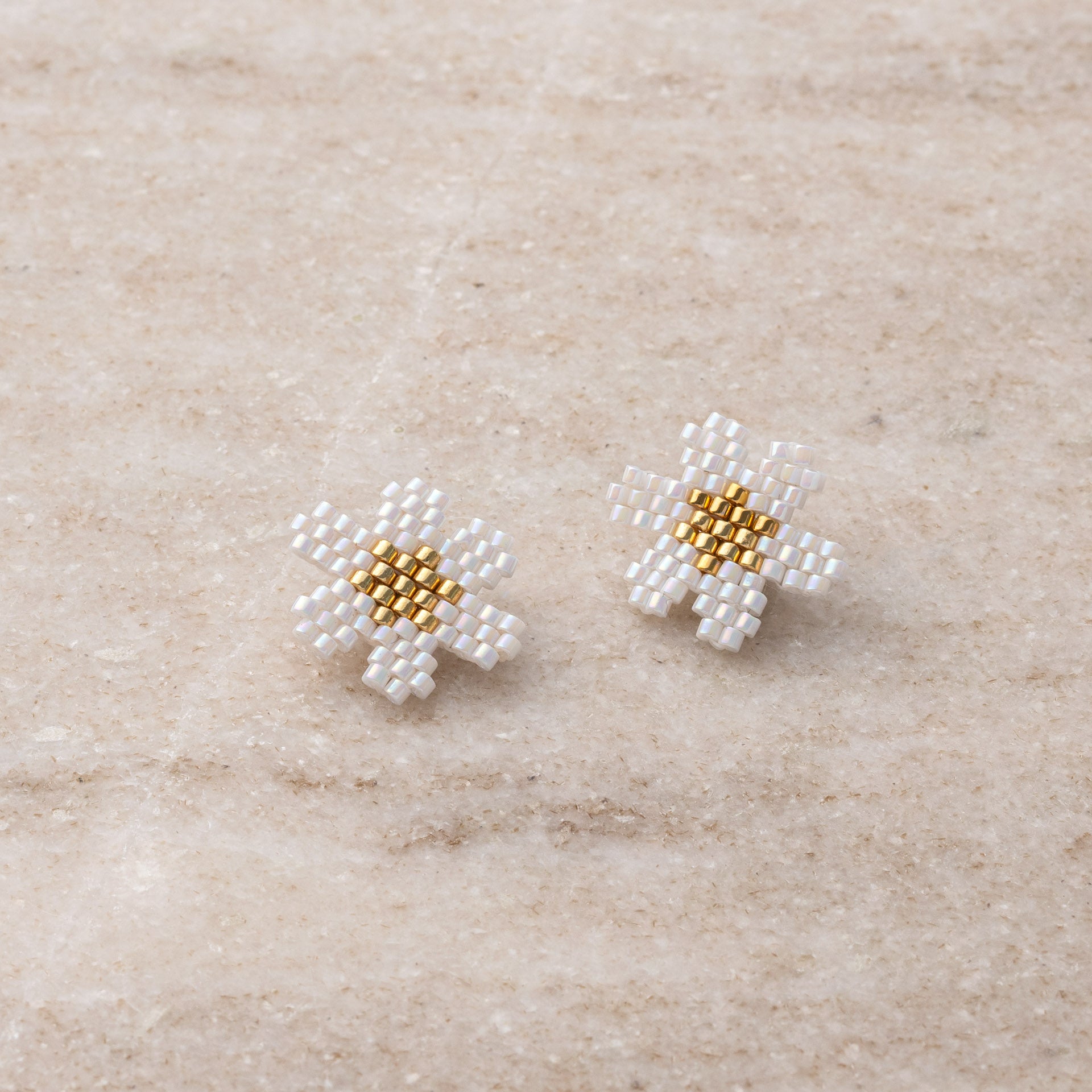 Earrings beaded 'Heart'