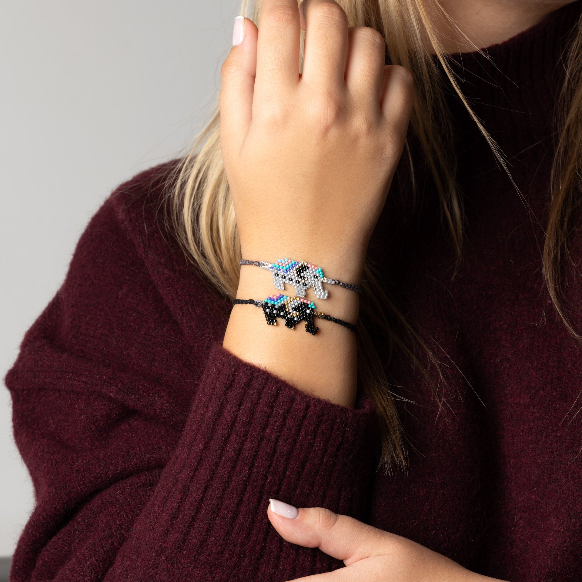 Bracelet beaded elephant