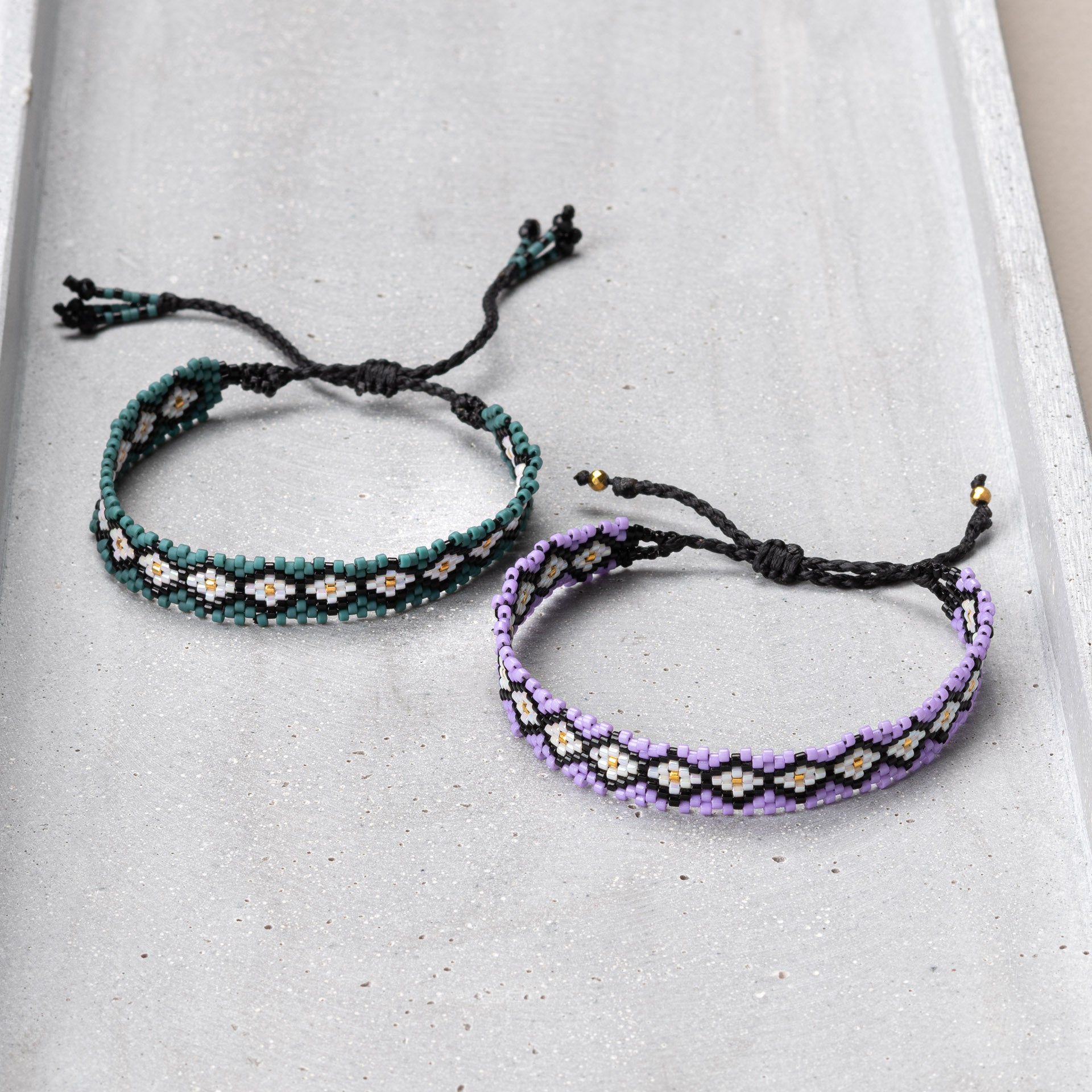 Bracelet beaded diamonds