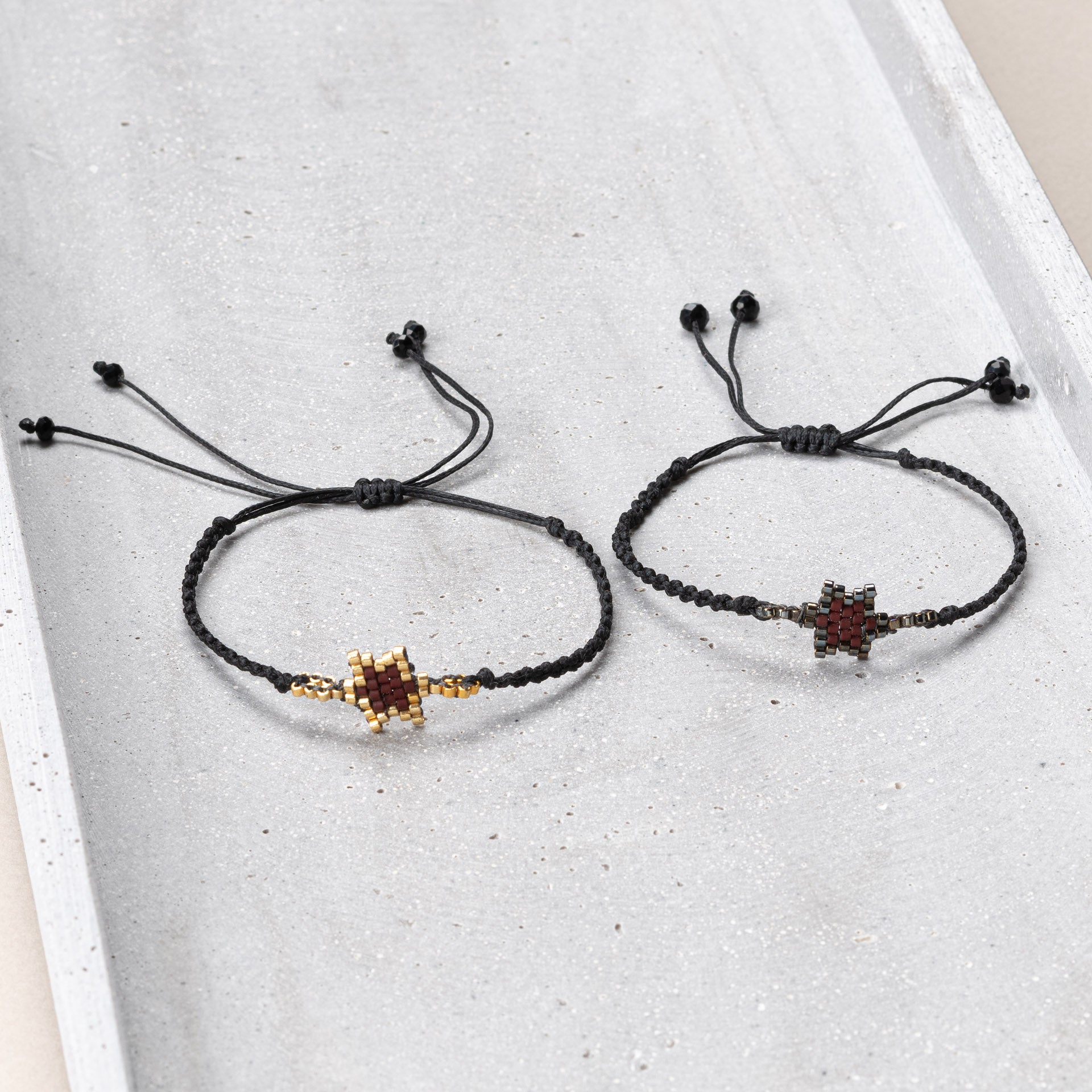 Bracelet beaded star