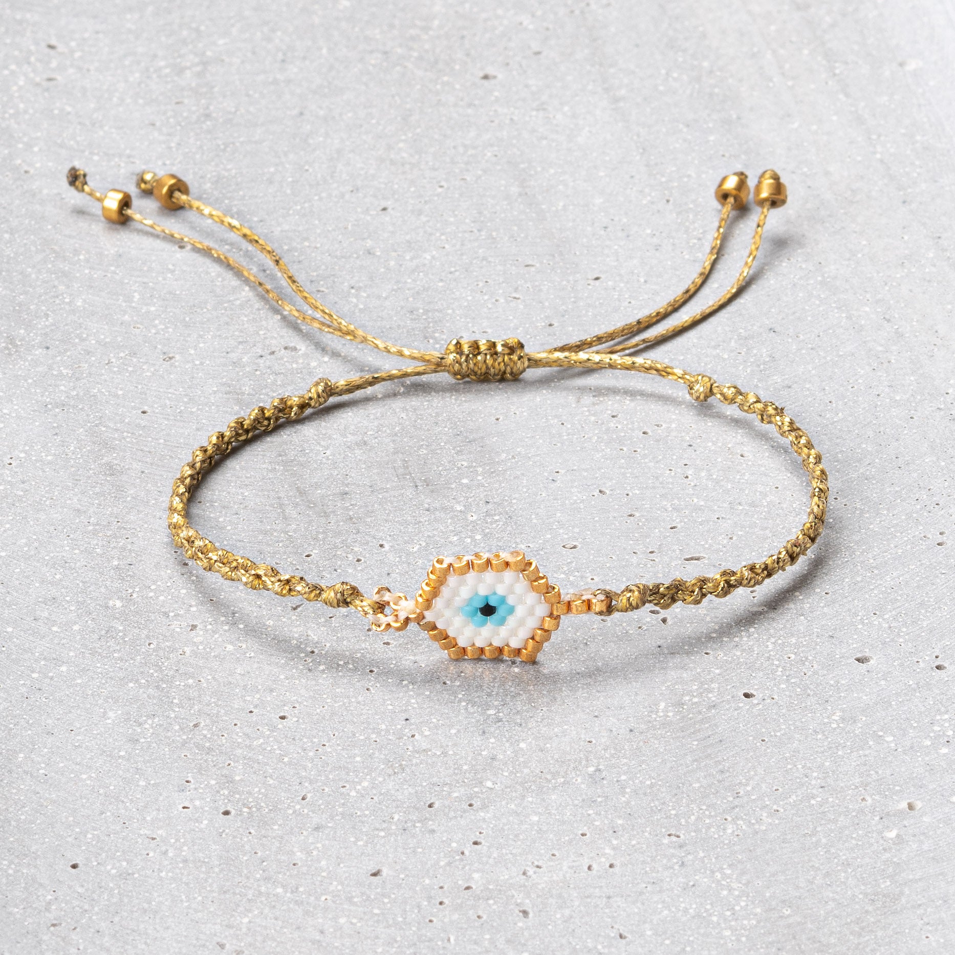Bracelet beaded evil eye