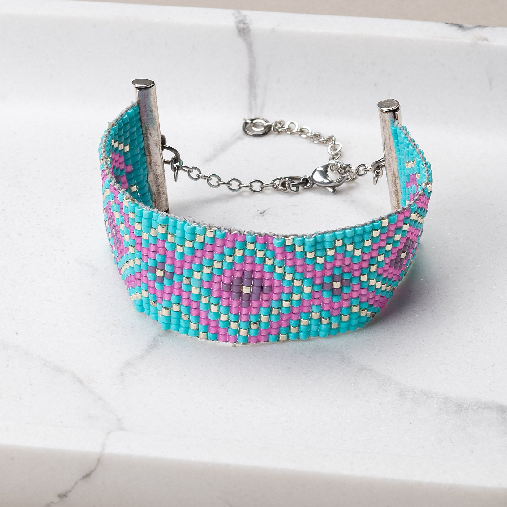 Bracelet beaded in 'diamond'