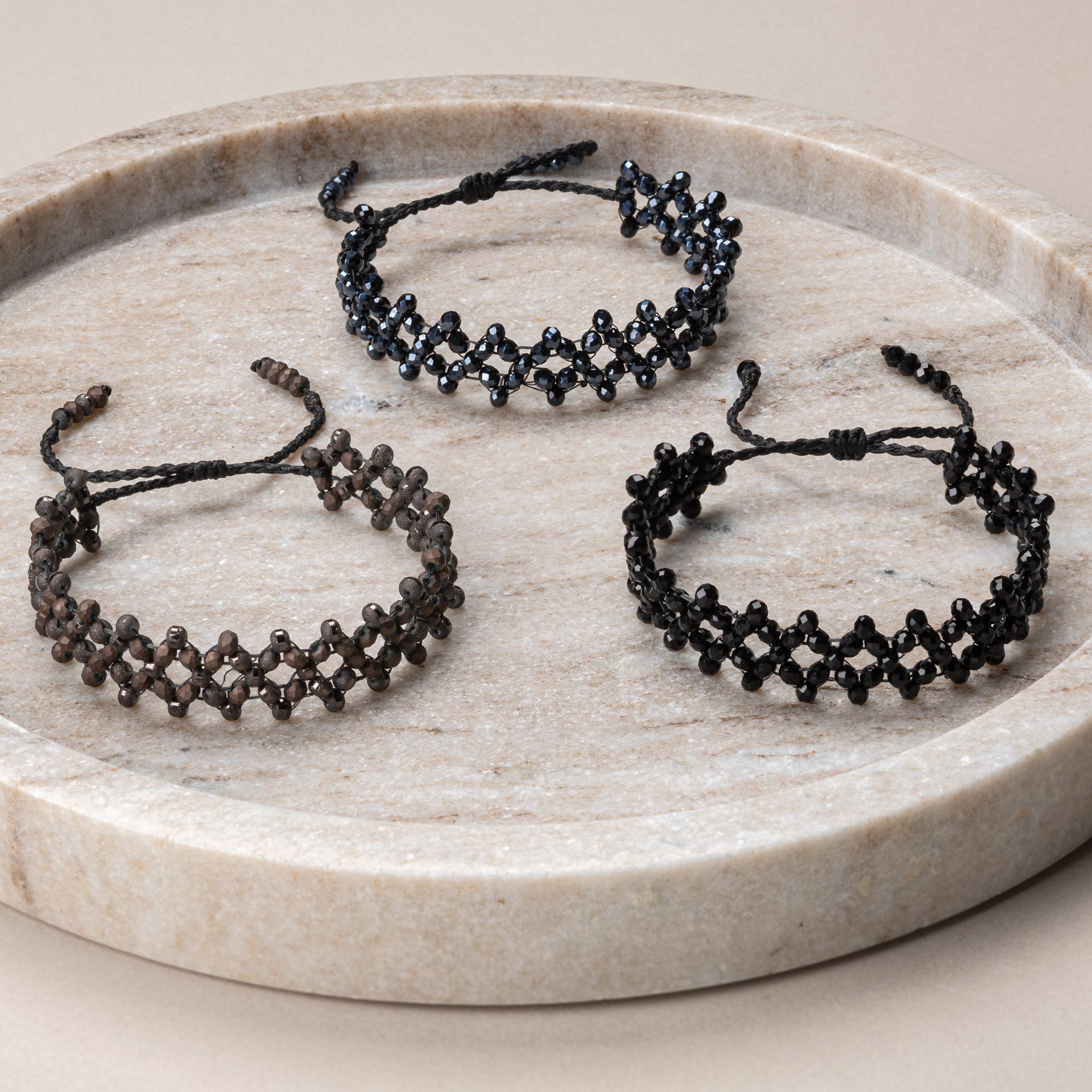 Bracelet beaded handmade monocolor 'diamond'