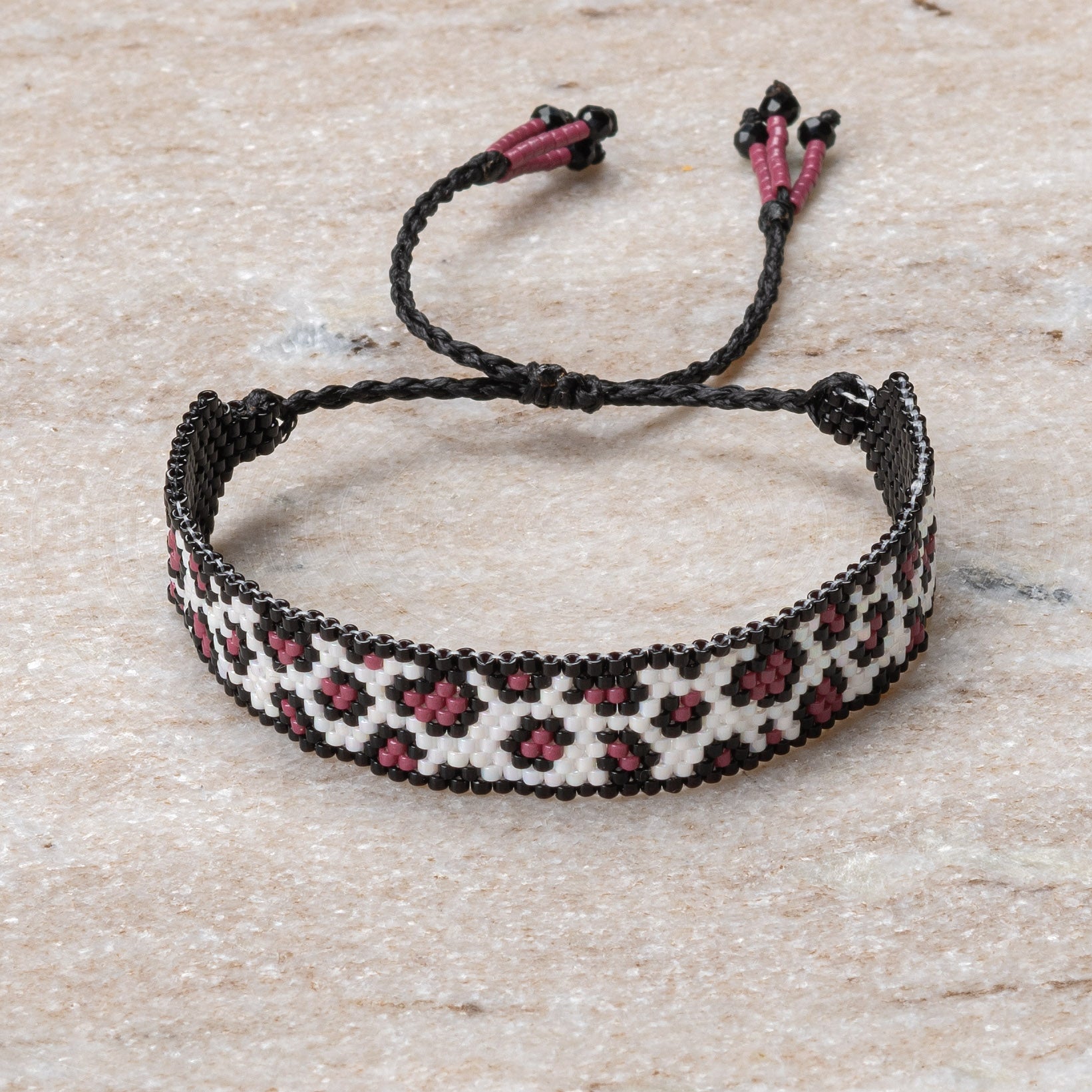 Bracelet beaded 'leopard'