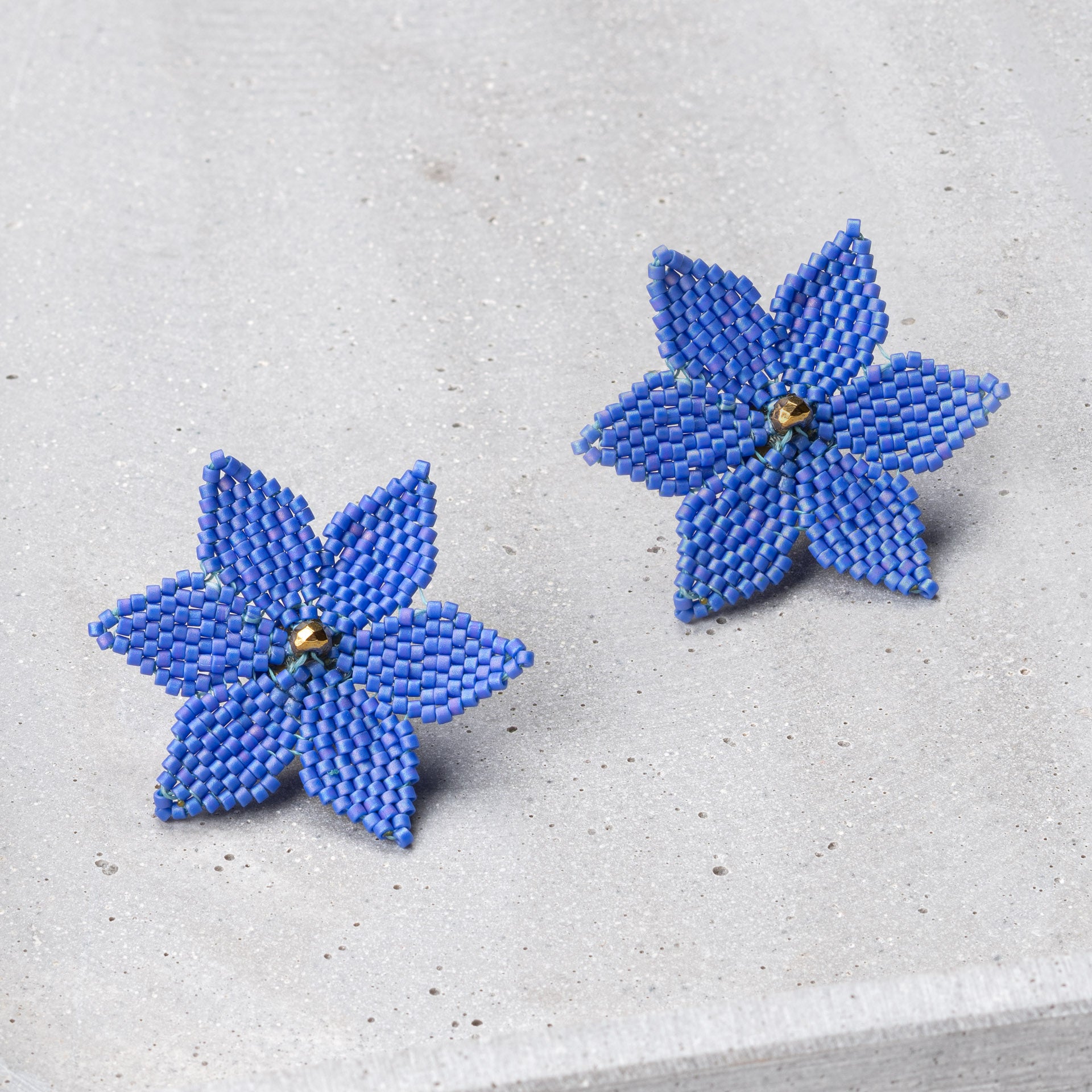 Earrings beaded 'flower'